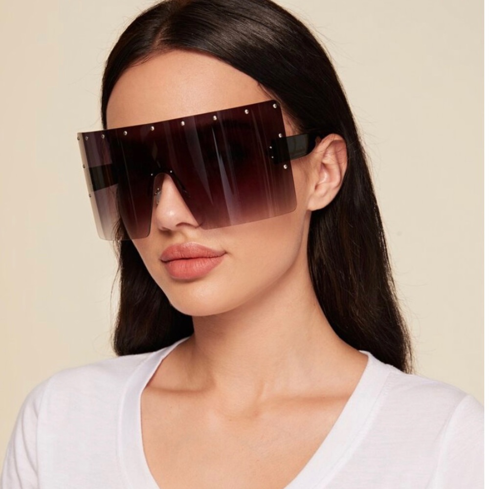 Hit different shades